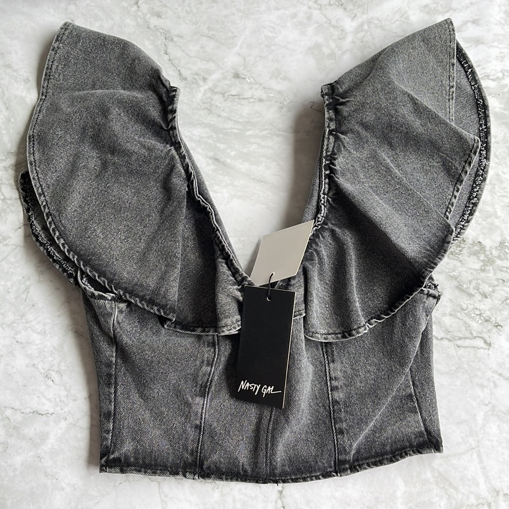 NASTY GAL | Collar Detail Denim Crop Top in Washed Black - Picture 6 of 10